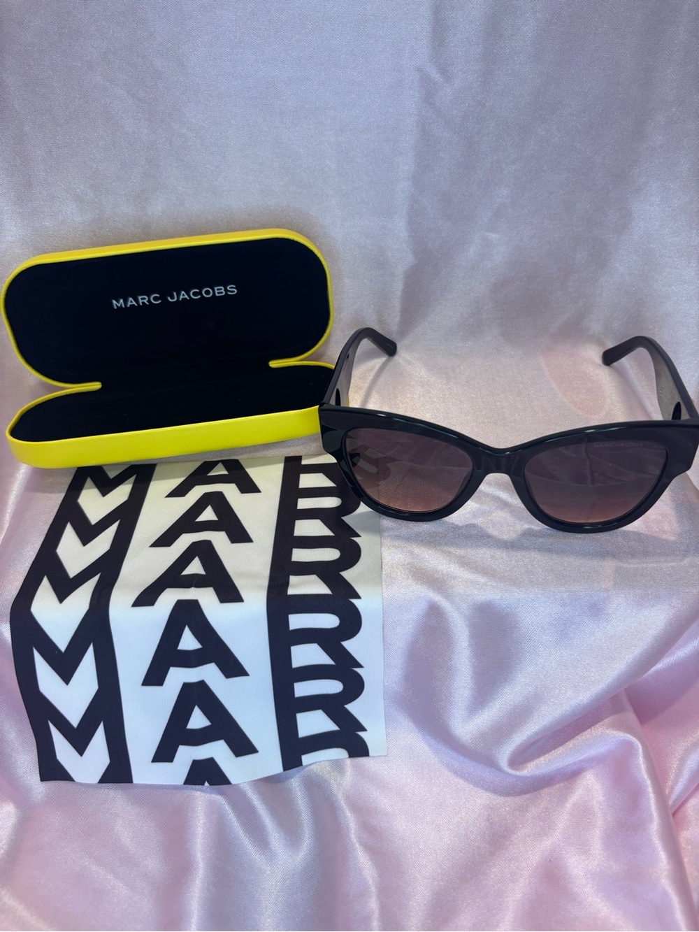 Marc Jacobs Black Cat-Eye Sunglasses with Brown-Tinted Lenses
